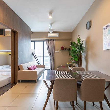 Familia Suite@Midhill เก็นติงไฮแลนด์ ภายนอก รูปภาพ
